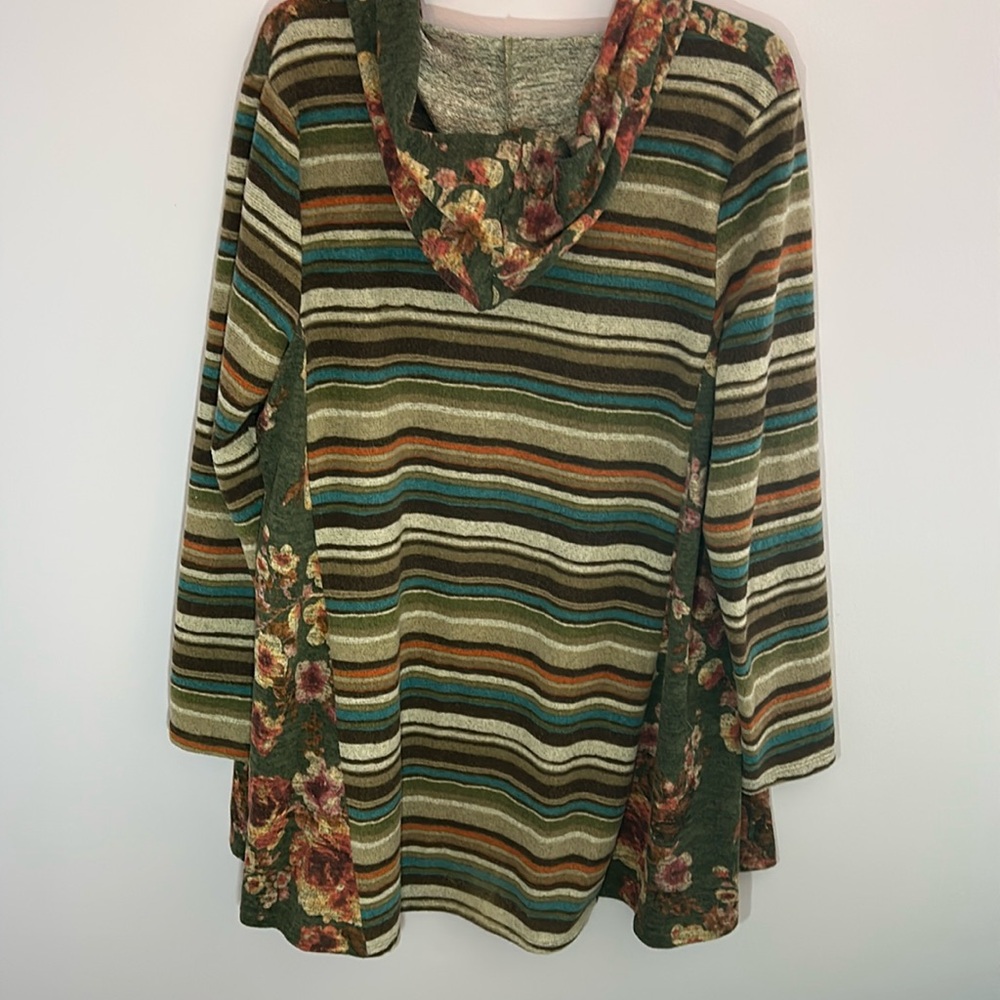 Oversized Mixed Pattern Long Sweater - Picture 3 of 4